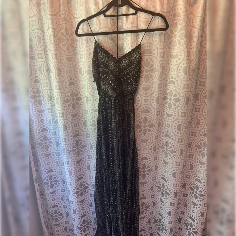 Aztec lace up back maxi dress